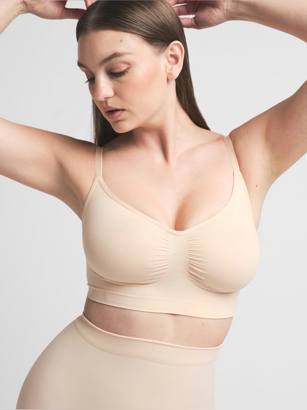 SKIMS SEAMLESS SCULPT Bralette Limited Edition Sand S/M